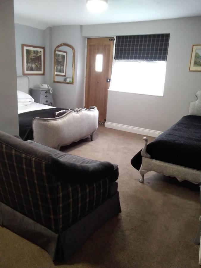 Holly Tree B&B Bromyard Bagian luar foto