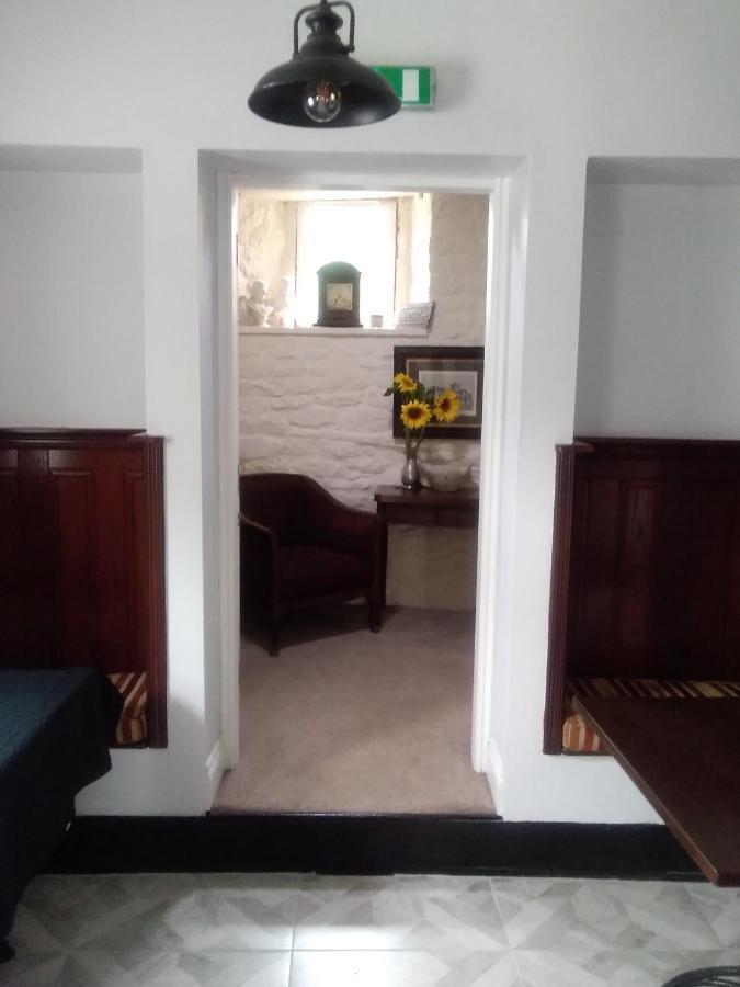 Holly Tree B&B Bromyard Bagian luar foto